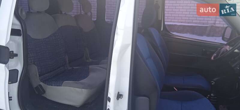 Мінівен Peugeot Partner 2003 в Славуті