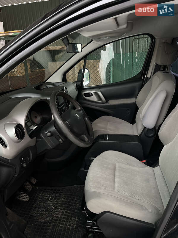 Минивэн Peugeot Partner 2010 в Славуте