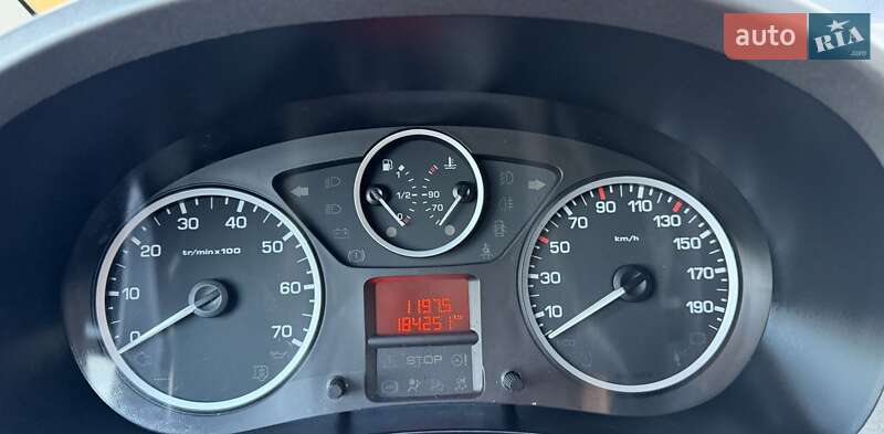 Минивэн Peugeot Partner 2017 в Львове