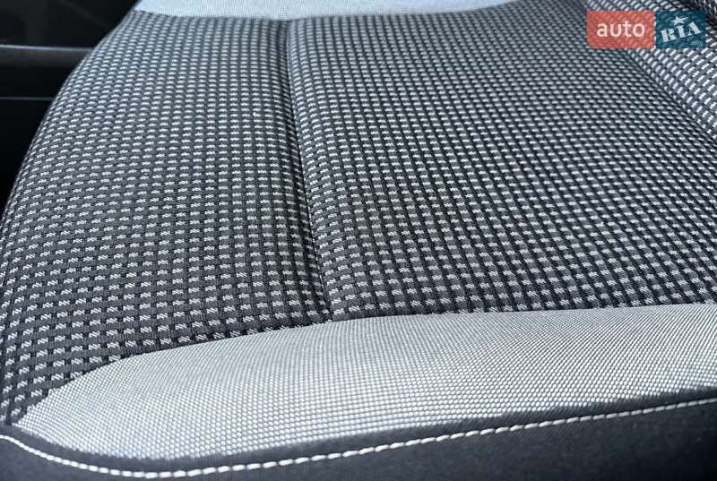 Минивэн Peugeot Partner 2017 в Львове