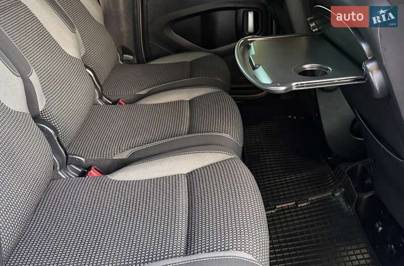 Минивэн Peugeot Partner 2017 в Львове