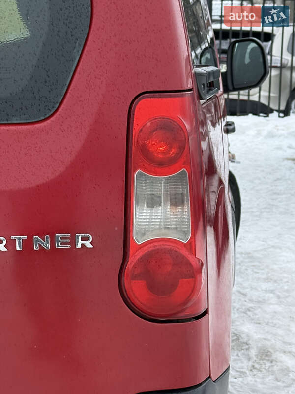 Минивэн Peugeot Partner 2011 в Стрые