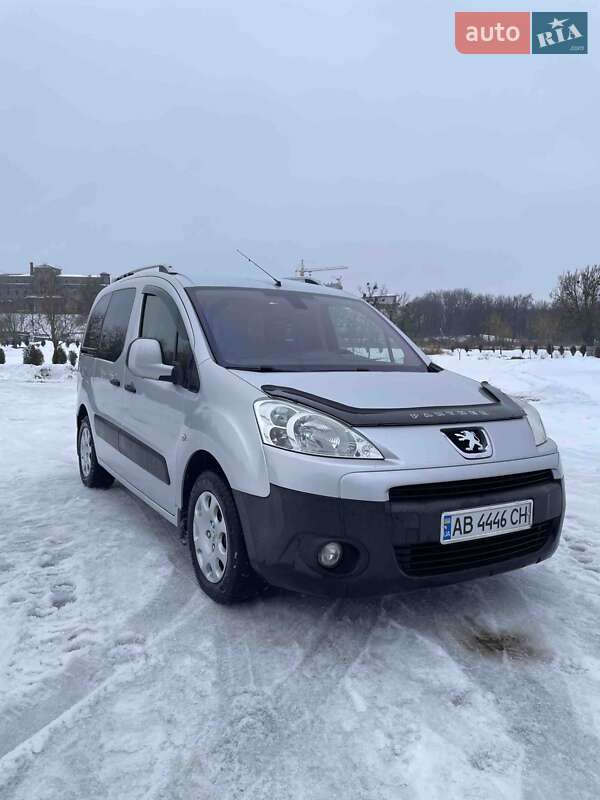 Минивэн Peugeot Partner 2009 в Хмельнике