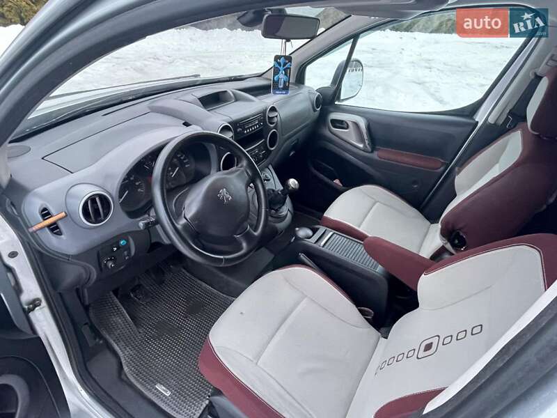 Минивэн Peugeot Partner 2009 в Хмельнике