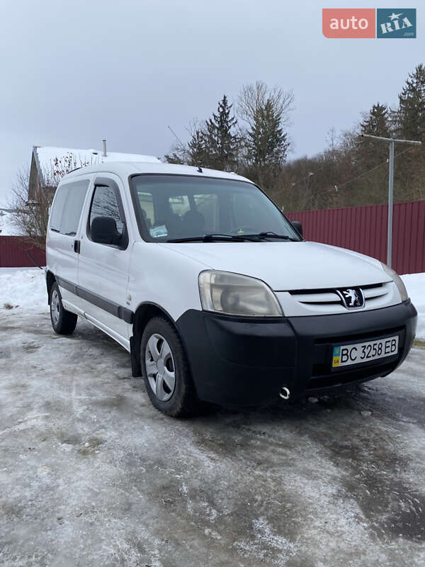 Минивэн Peugeot Partner 2006 в Новом Ярычеве