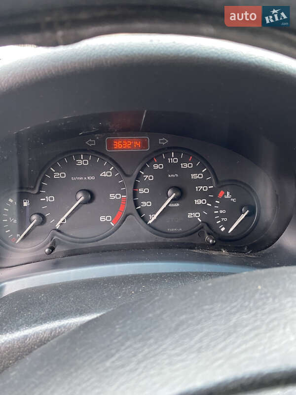 Минивэн Peugeot Partner 2006 в Новом Ярычеве