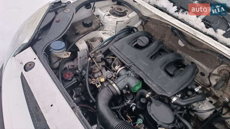 Минивэн Peugeot Partner 2004 в Сарнах