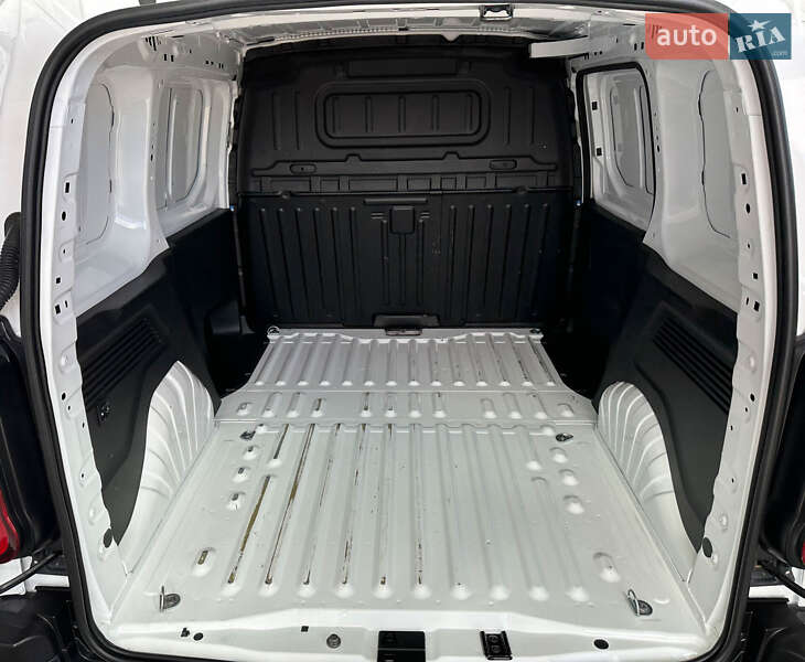 Минивэн Peugeot Partner 2020 в Львове фото 5 Минивэн Peugeot Partner 2020 в Львове