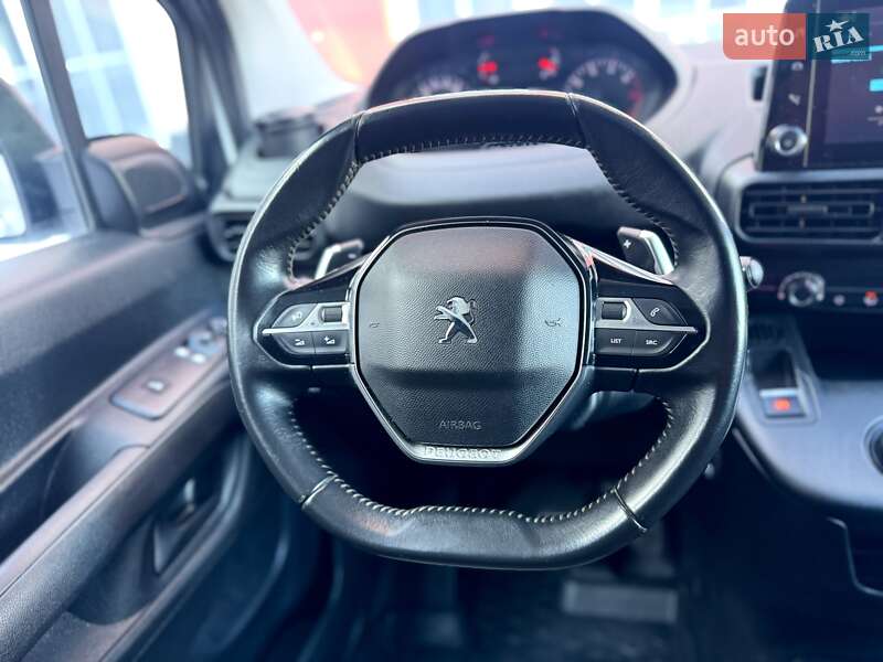 Вантажний фургон Peugeot Partner 2019 в Рівному