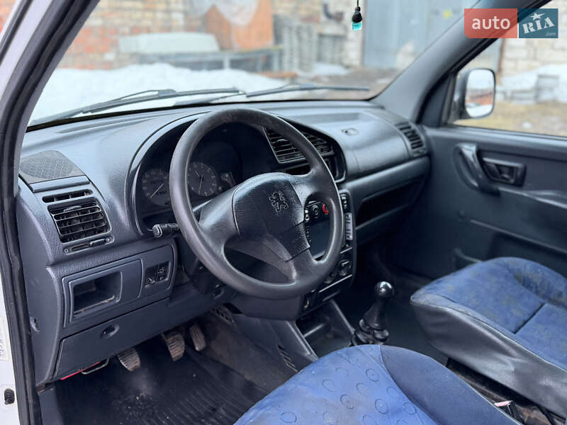 Грузовой фургон Peugeot Partner 1999 в Славуте