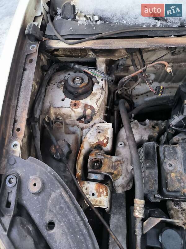 Грузовой фургон Peugeot Partner 2006 в Прилуках