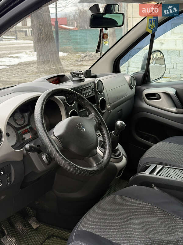 Минивэн Peugeot Partner 2009 в Каменец-Подольском