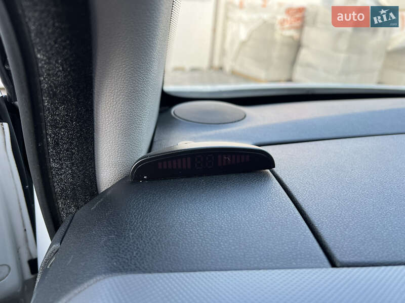 Минивэн Peugeot Partner 2009 в Житомире