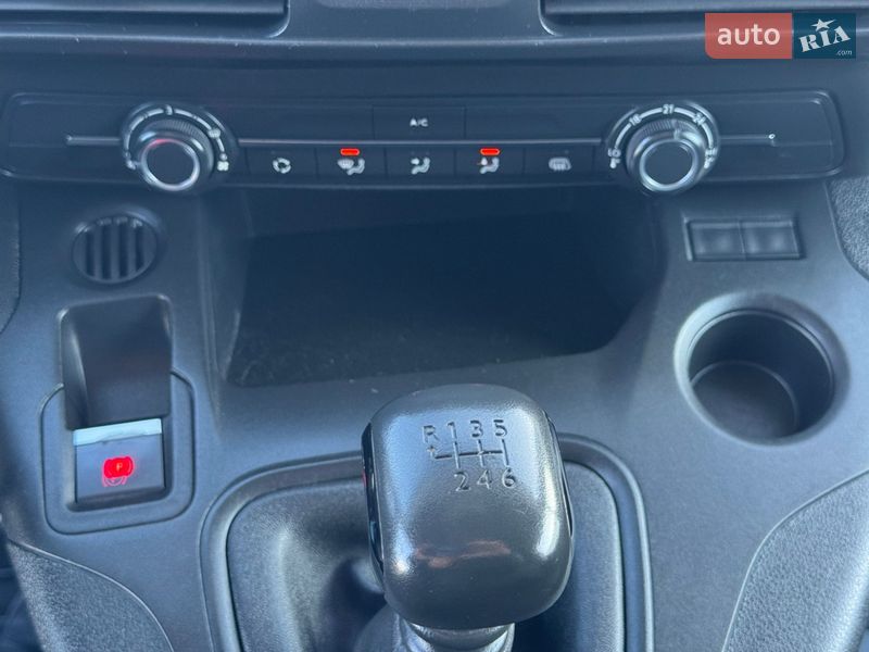 Грузовой фургон Peugeot Partner 2022 в Дубно