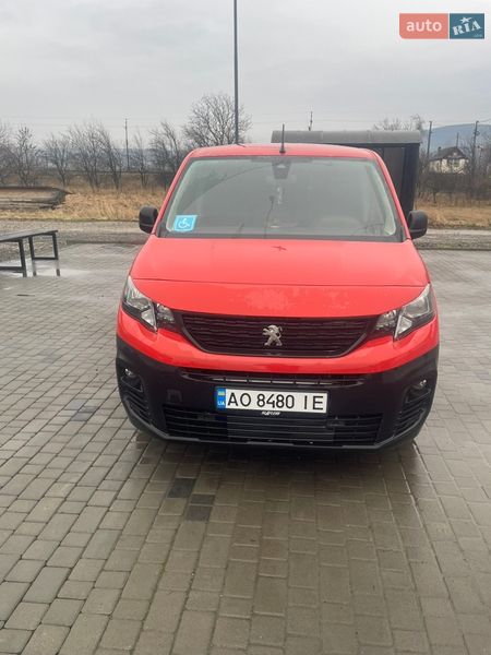 Мінівен Peugeot Partner 2019 в Ужгороді