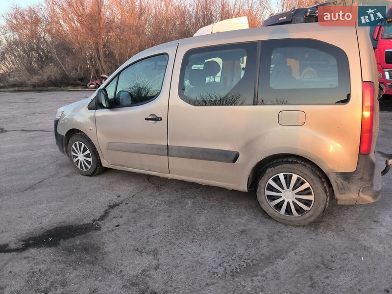 Минивэн Peugeot Partner 2011 в Прилуках