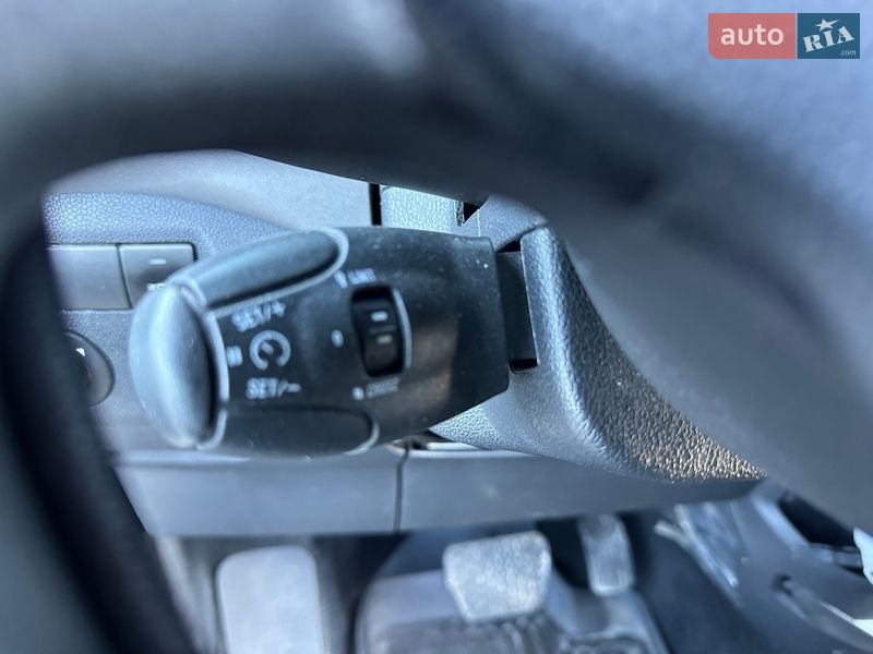 Минивэн Peugeot Partner 2016 в Днепре