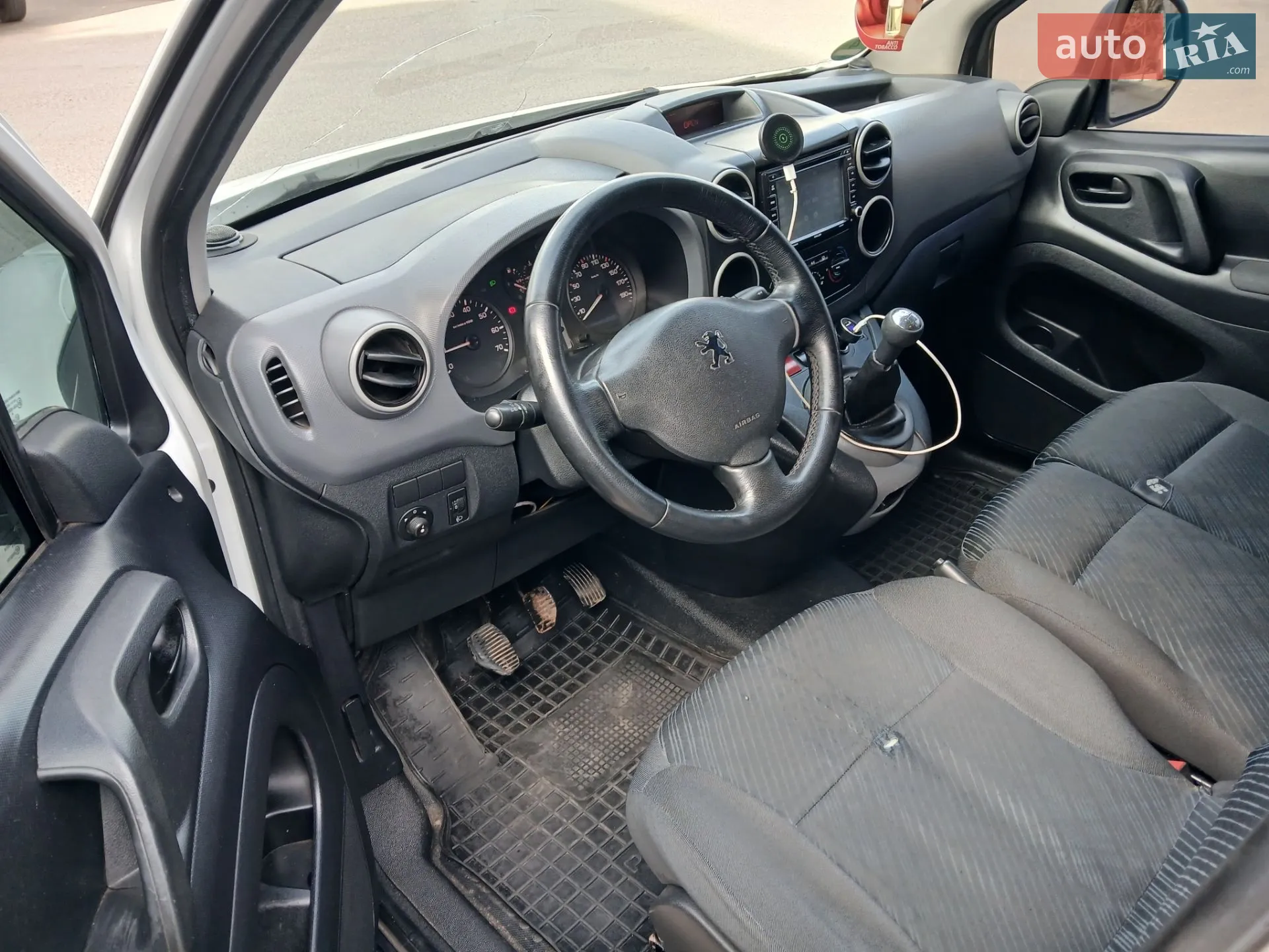 2010 Peugeot Partner - мініатюра 9