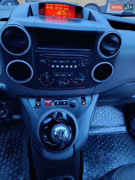 Минивэн Peugeot Partner 2010 в Виноградове