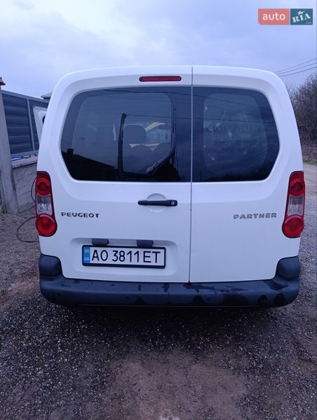 Минивэн Peugeot Partner 2010 в Виноградове