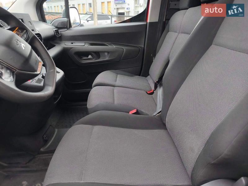 Грузовой фургон Peugeot Partner 2021 в Киеве фото 41 Грузовой фургон Peugeot Partner 2021 в Киеве