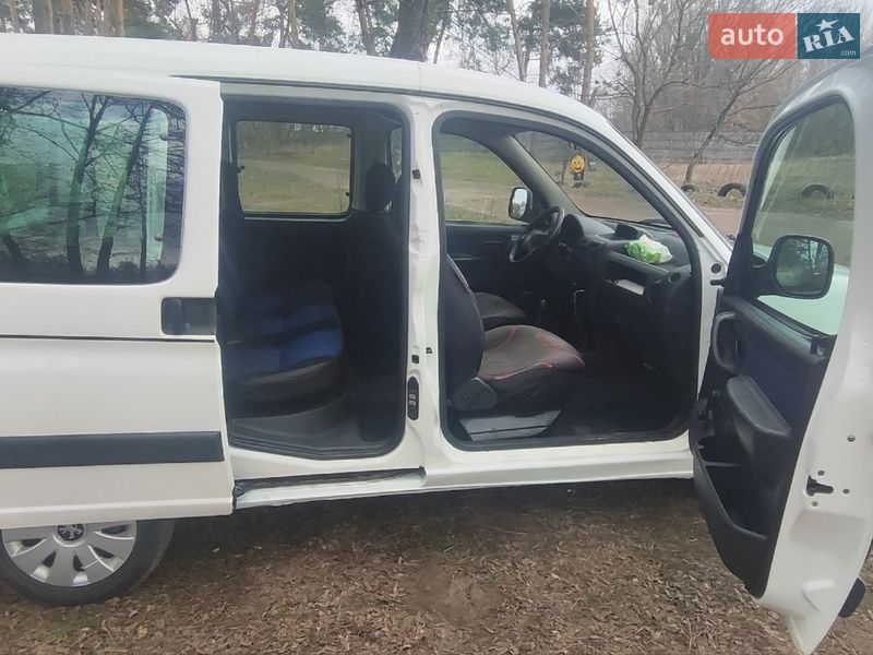 Мінівен Peugeot Partner 2006 в Прилуках