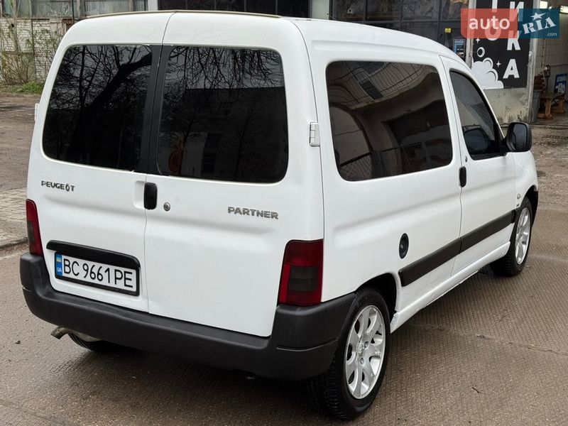 Грузовой фургон Peugeot Partner 2004 в Львове фото 4 Грузовой фургон Peugeot Partner 2004 в Львове