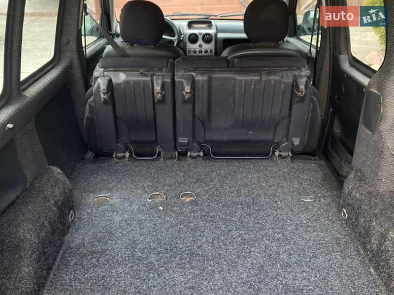 Мінівен Peugeot Partner 2005 в Звягелі