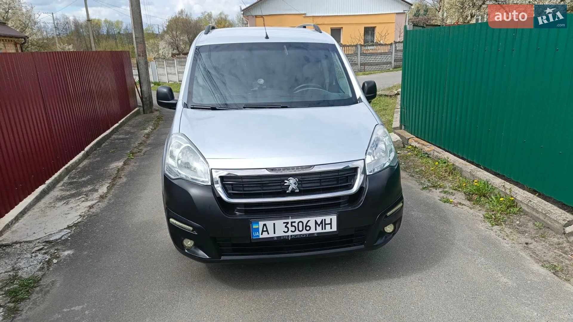 2017 Peugeot Partner - мініатюра 27