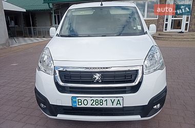 Вантажний фургон Peugeot Partner 2017 в Тернополі