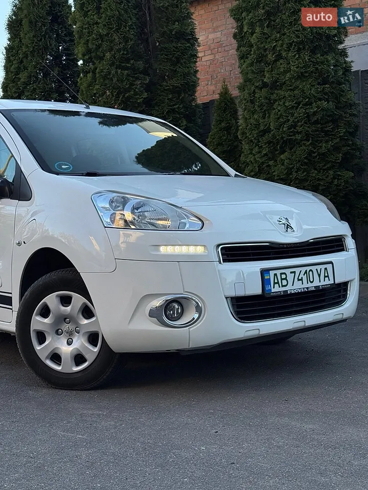 2013 Peugeot Partner - мініатюра 19