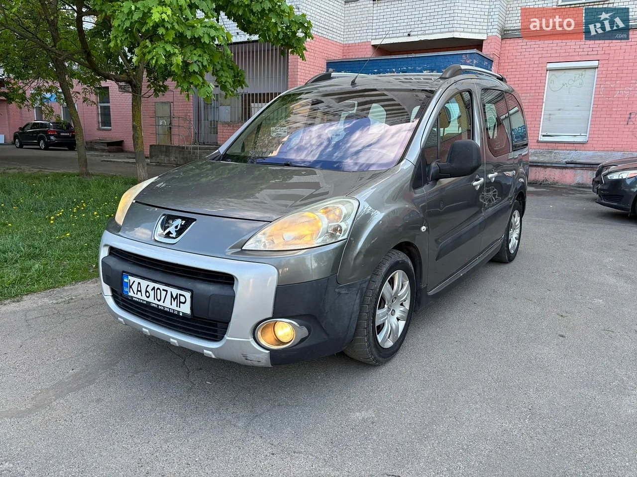 2010 Peugeot Partner - мініатюра 26