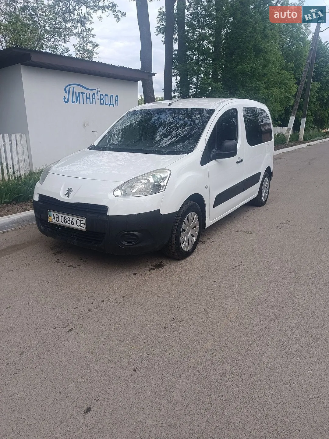 2013 Peugeot Partner - мініатюра 9