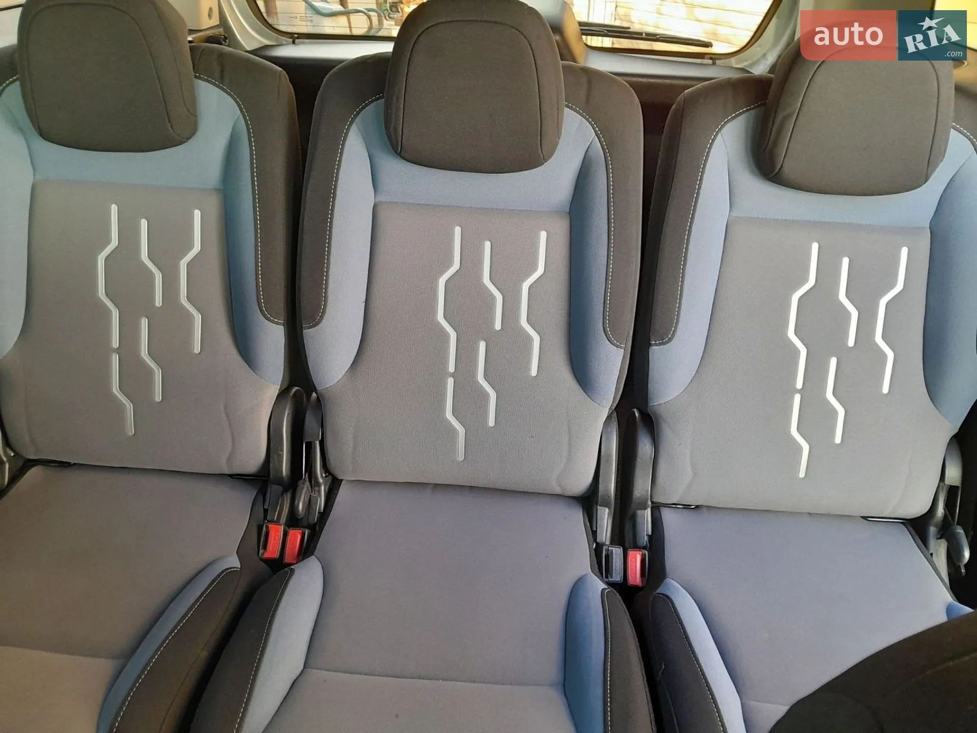 2013 Peugeot Partner - мініатюра 14