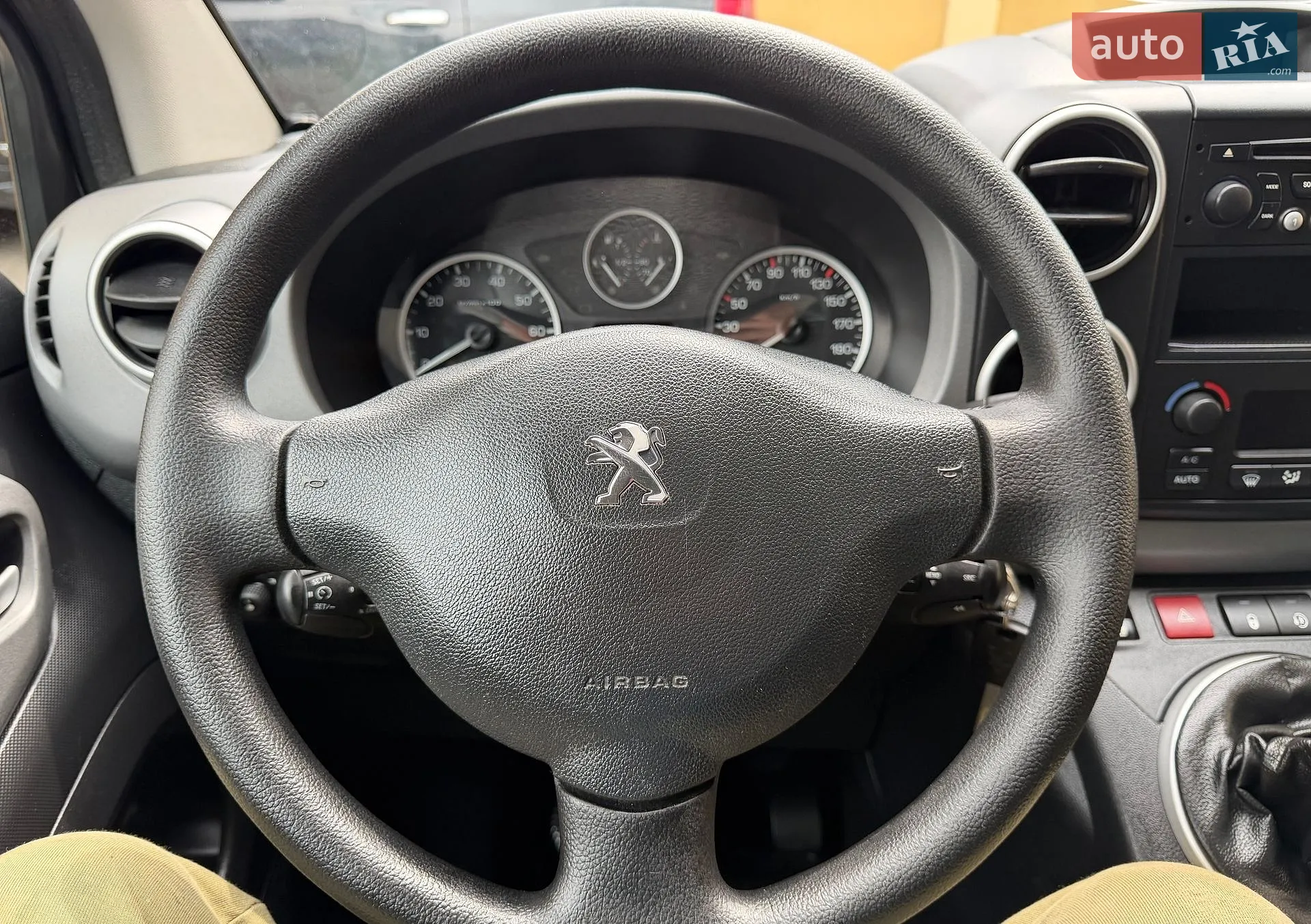 2017 Peugeot Partner - мініатюра 73