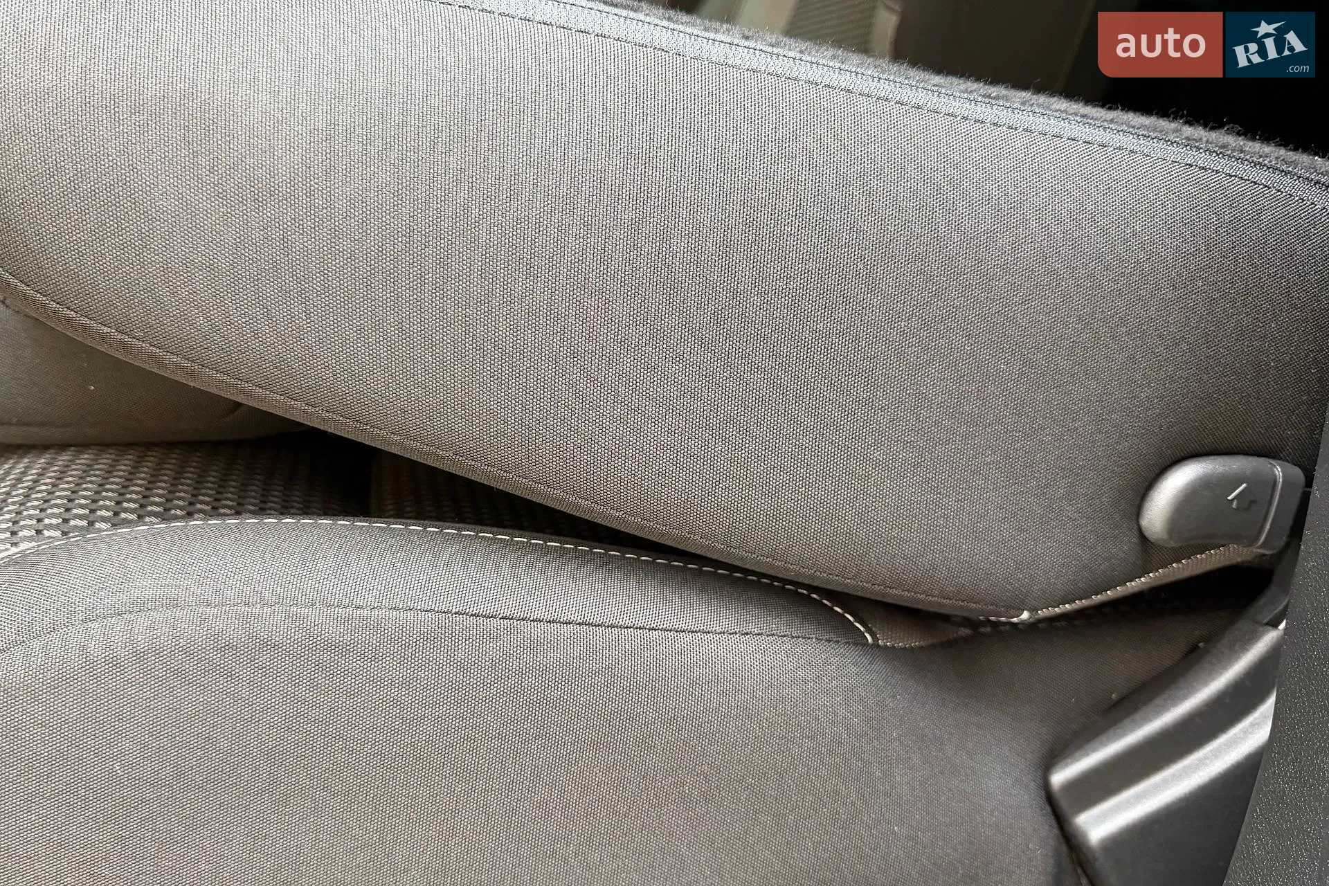 2017 Peugeot Partner - мініатюра 97