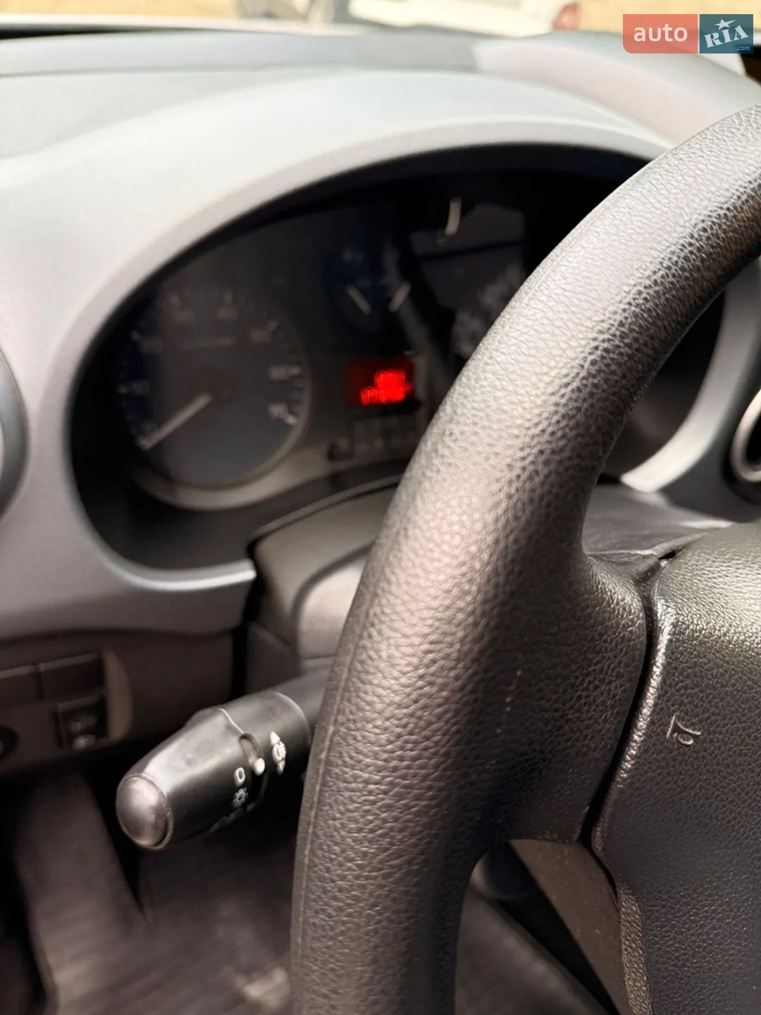 2013 Peugeot Partner - мініатюра 23