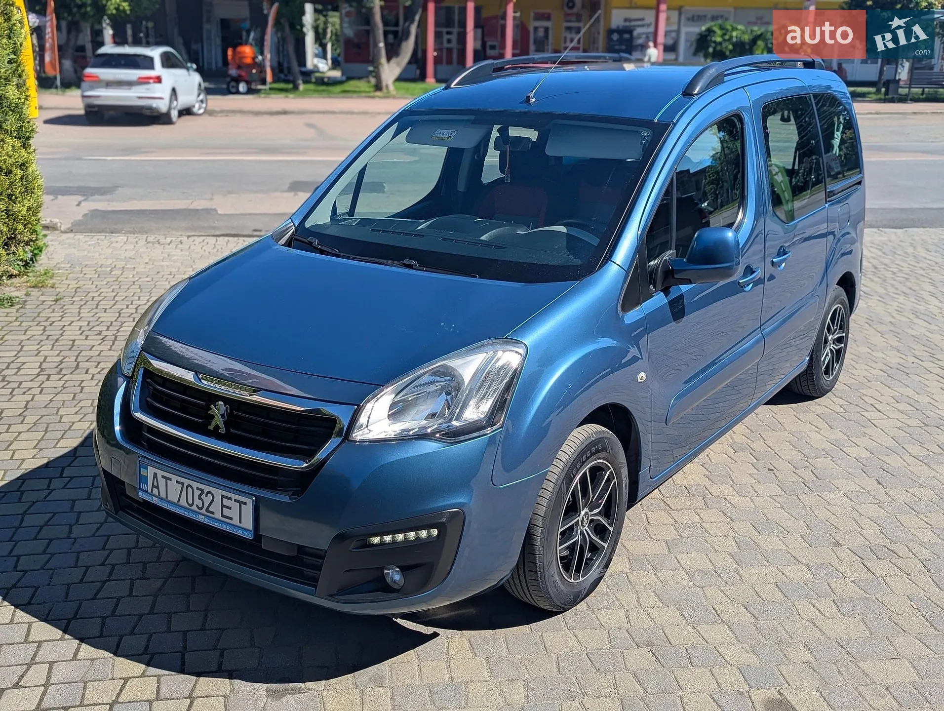 2015 Peugeot Partner - мініатюра 4