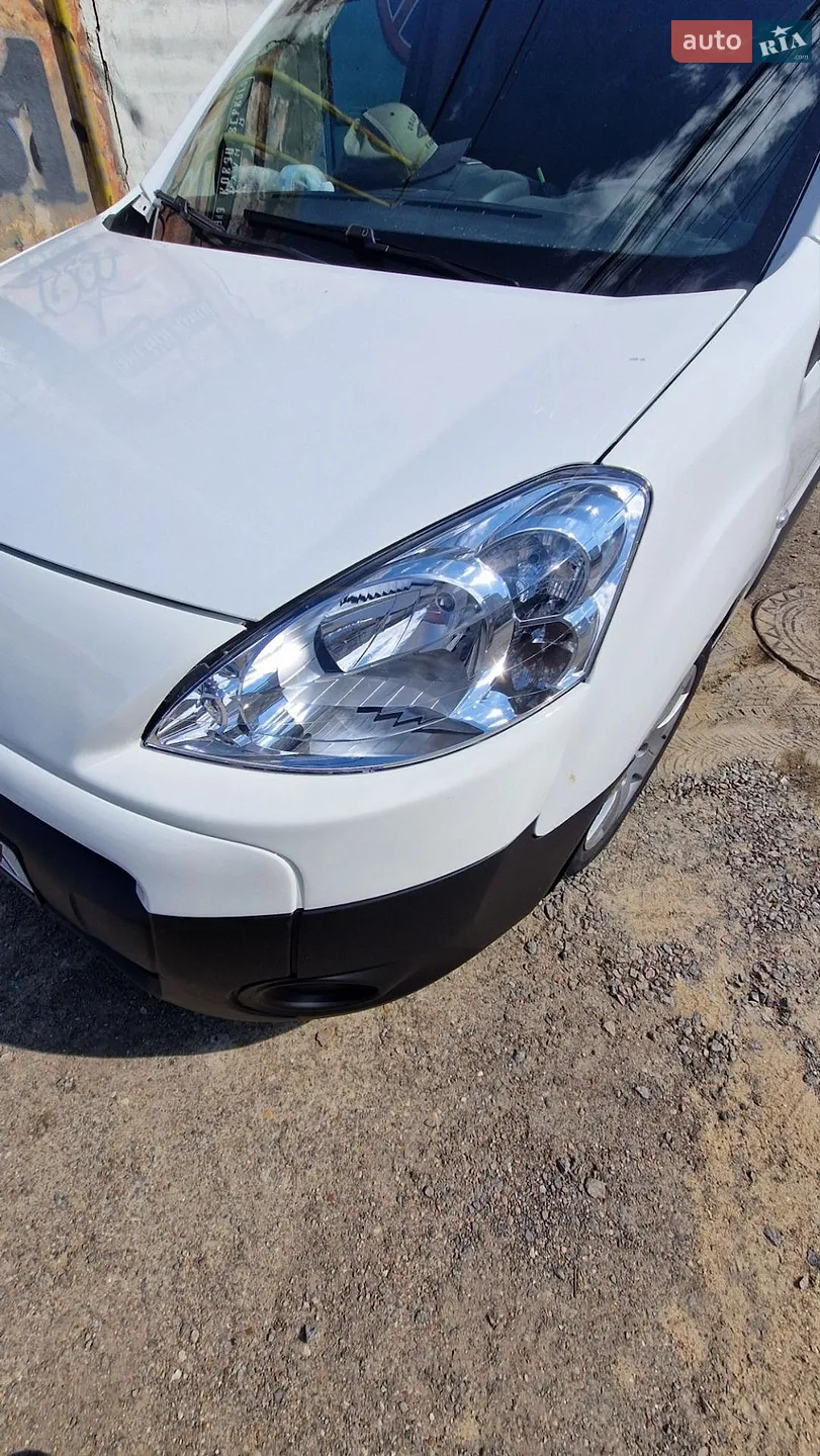 2010 Peugeot Partner - мініатюра 6