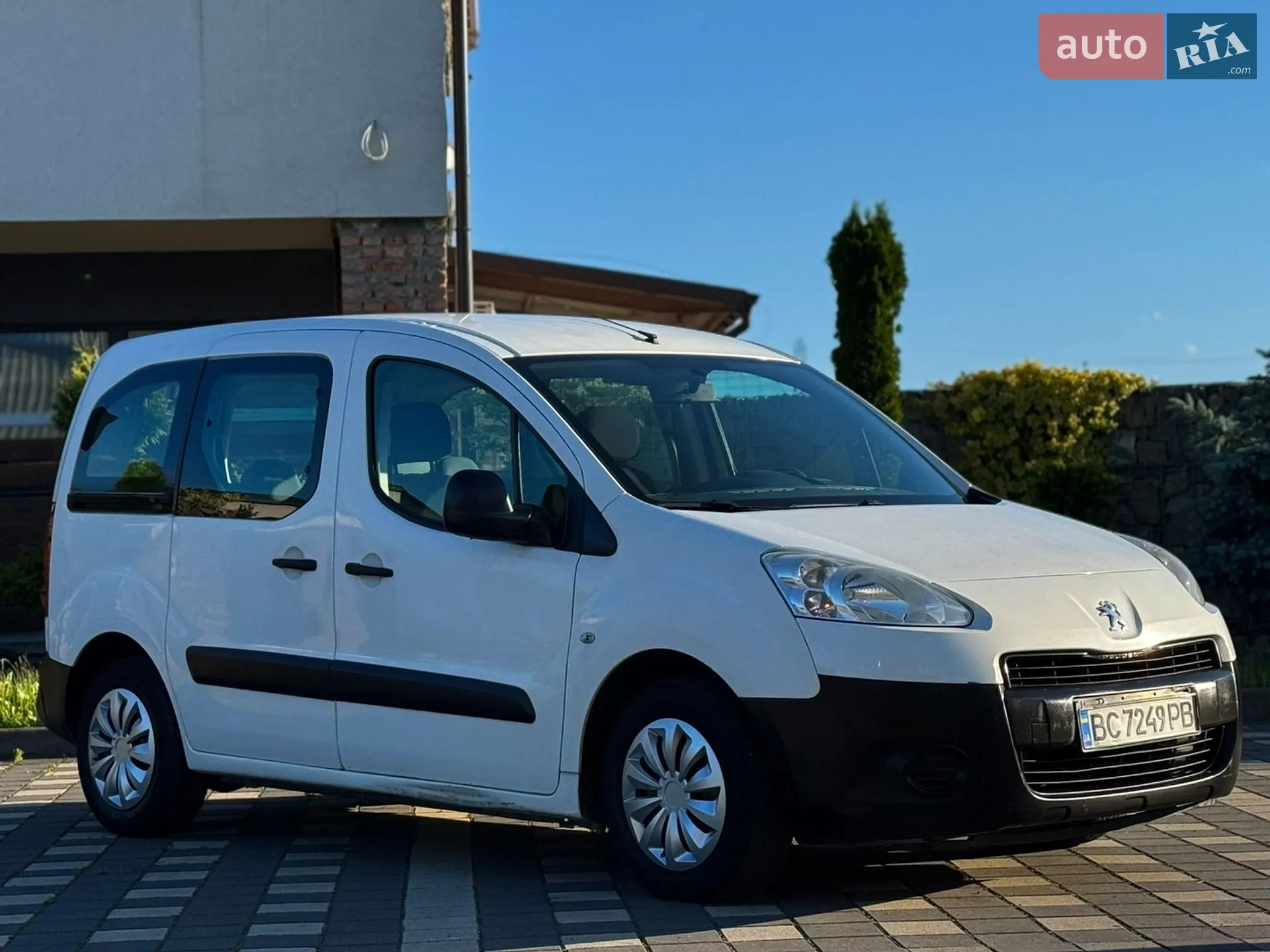 2012 Peugeot Partner - мініатюра 2