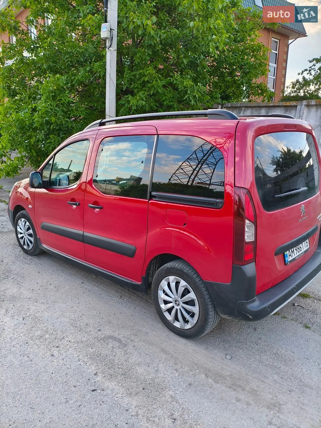 2017 Peugeot Partner - мініатюра 15