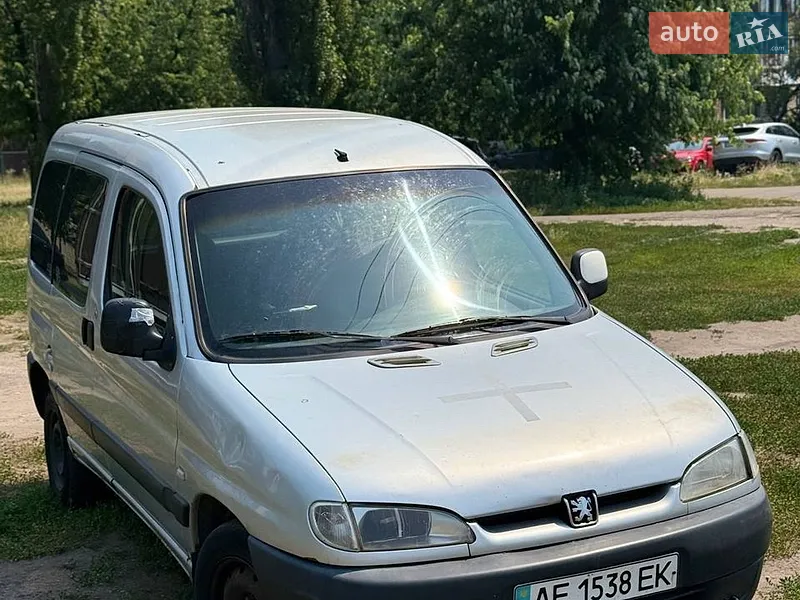 Peugeot Partner 2001 VIN VF35FKFWF60405821 фото оголошення 2 з 37