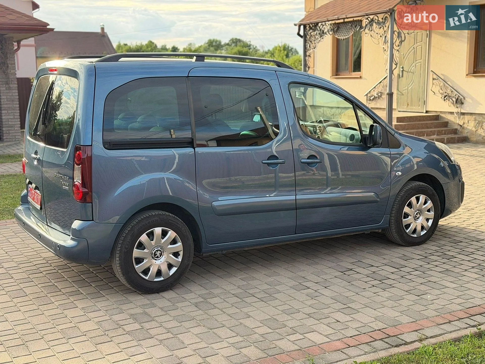 2016 Peugeot Partner - мініатюра 24