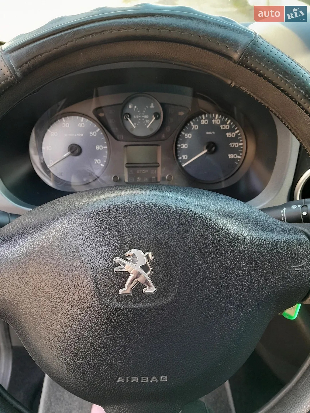 2013 Peugeot Partner - мініатюра 19