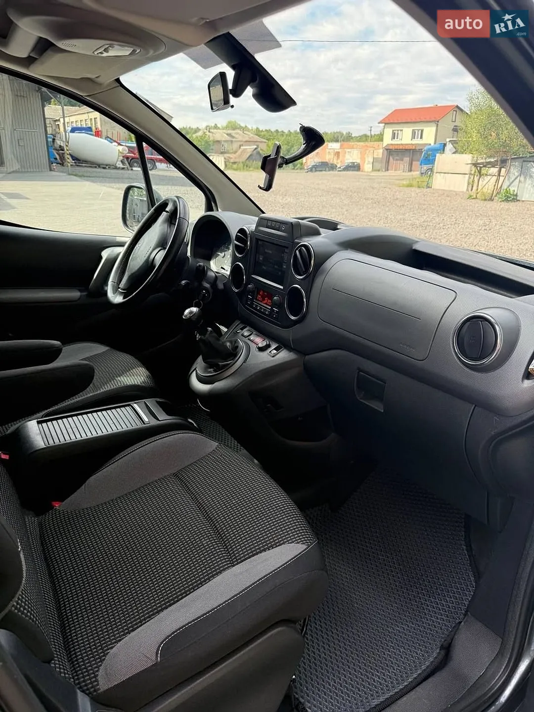 2016 Peugeot Partner - мініатюра 34