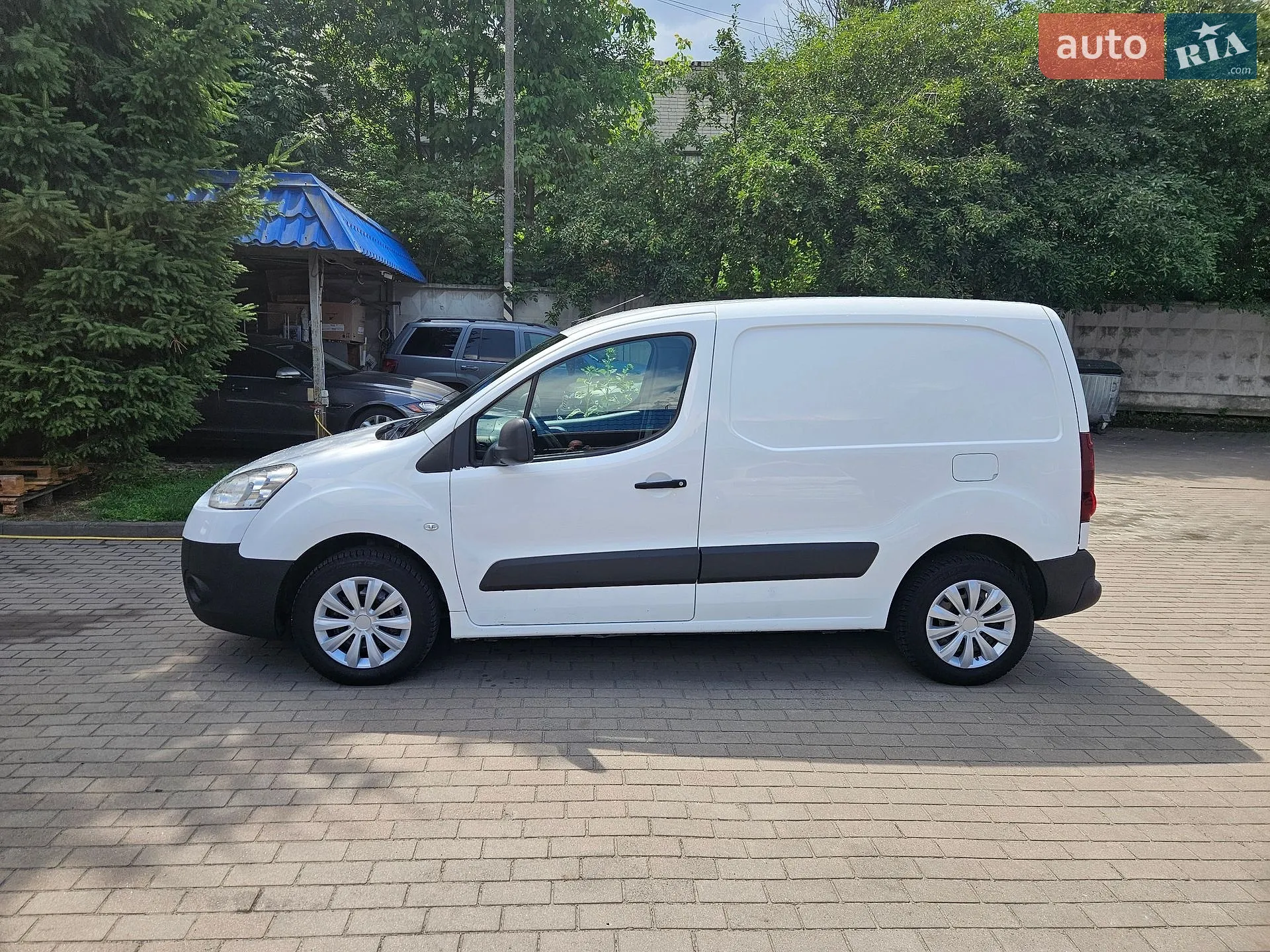 2012 Peugeot Partner - мініатюра 2
