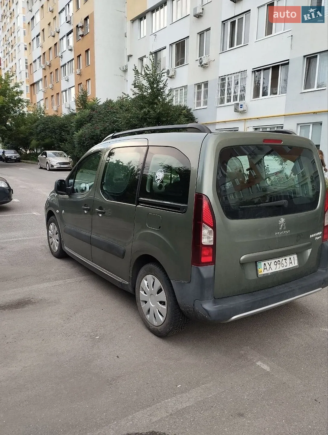 2013 Peugeot Partner - мініатюра 16