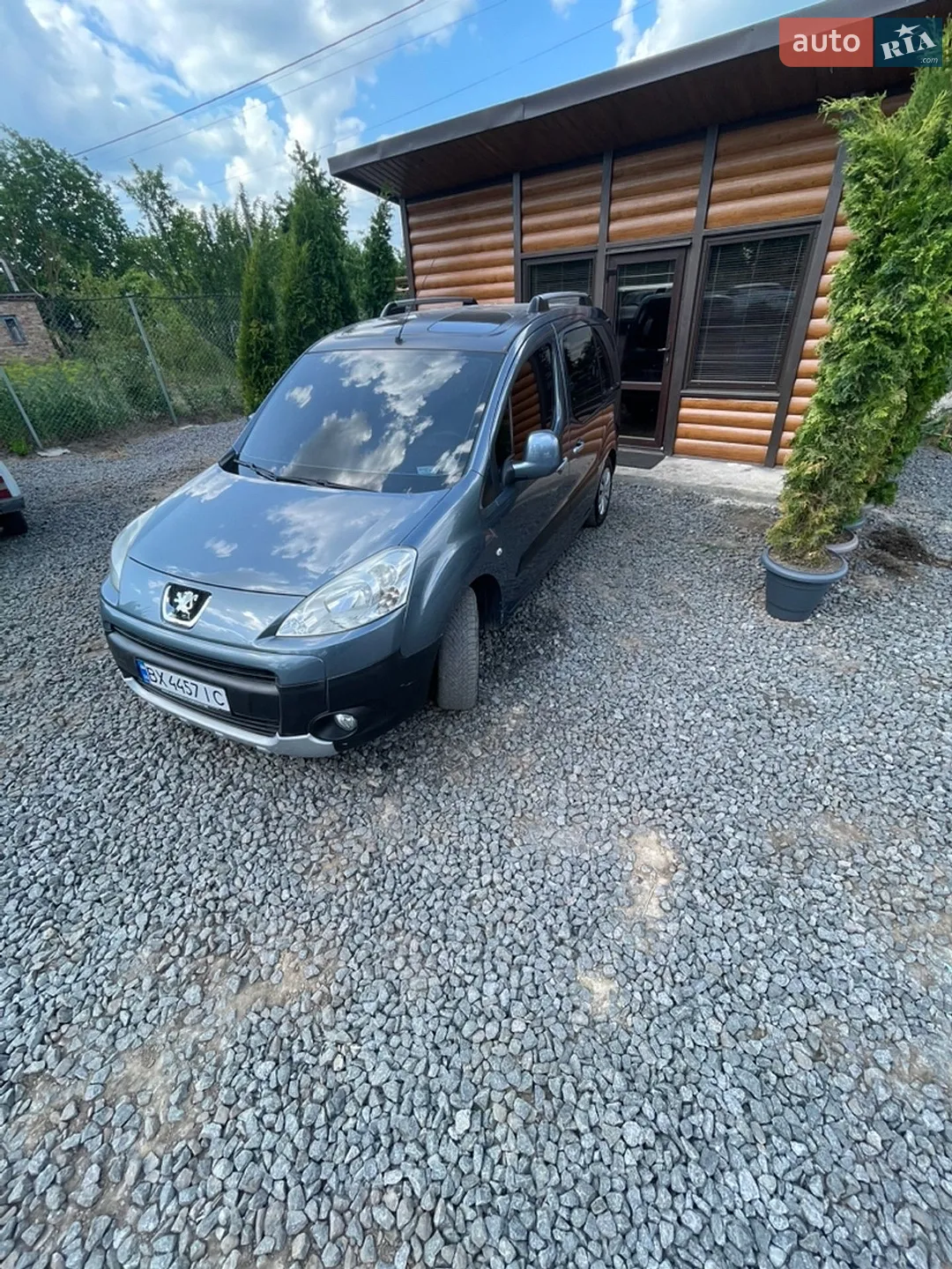 2010 Peugeot Partner - мініатюра 15