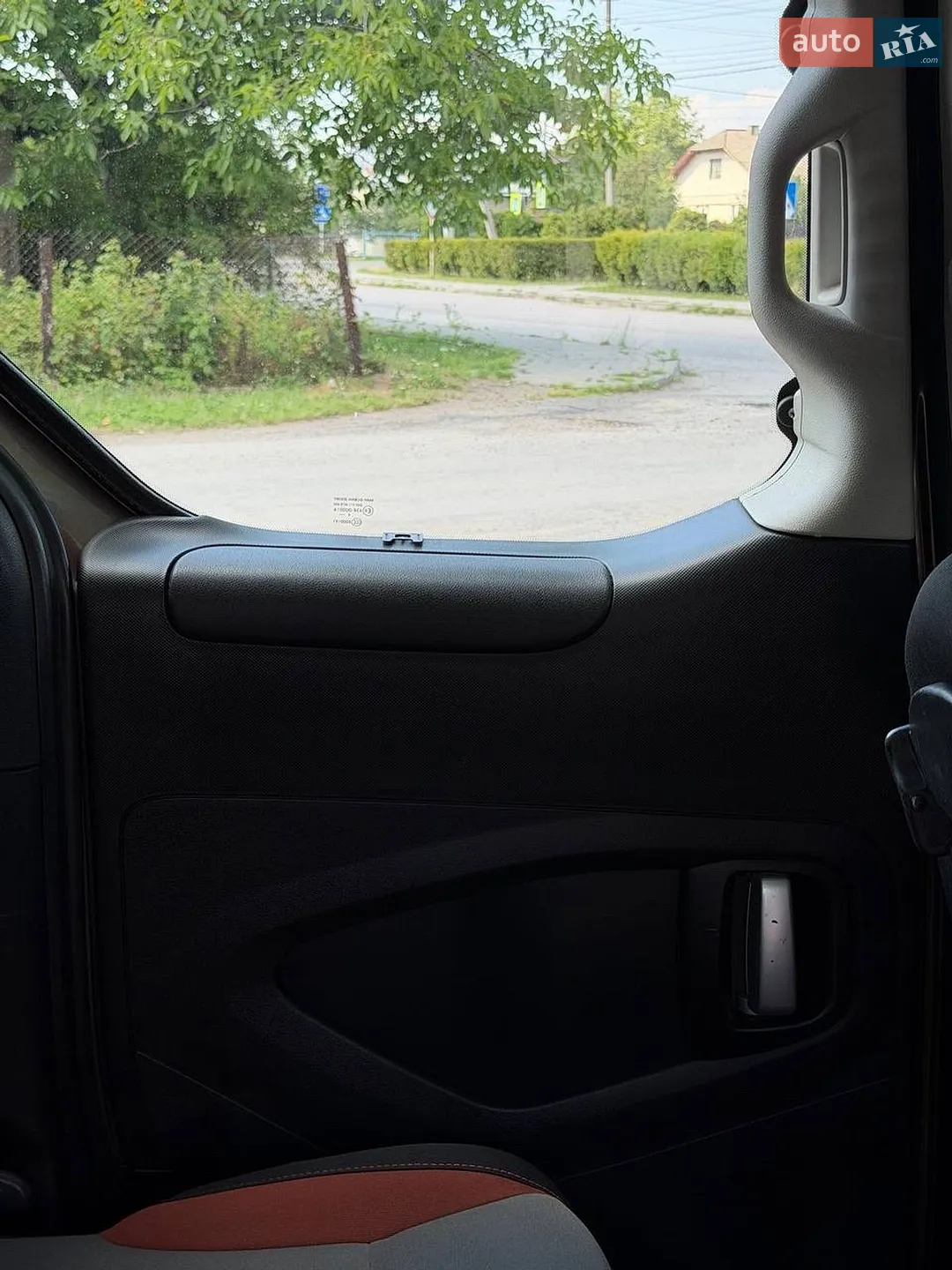 2015 Peugeot Partner - мініатюра 44