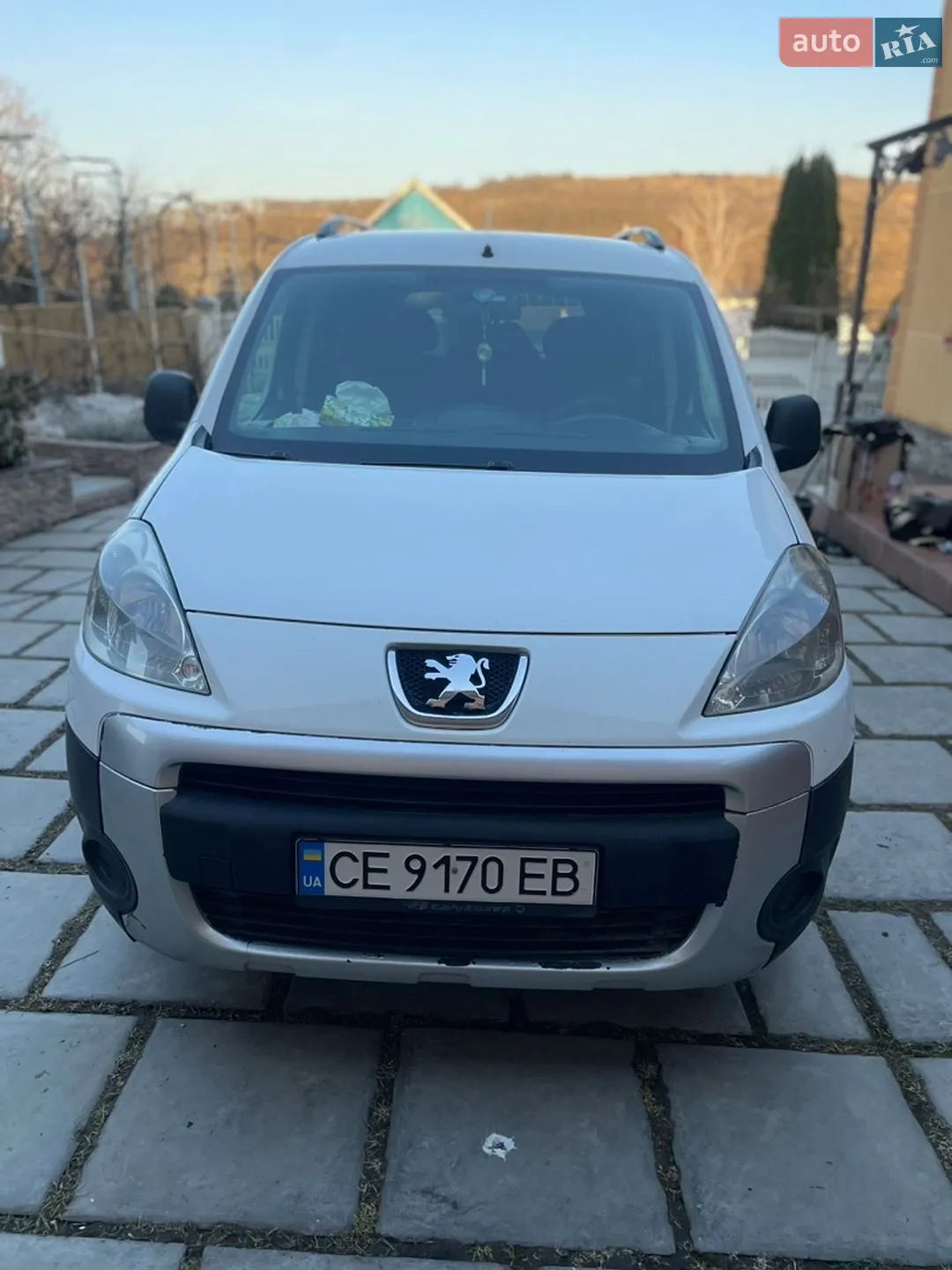 2010 Peugeot Partner - мініатюра 4